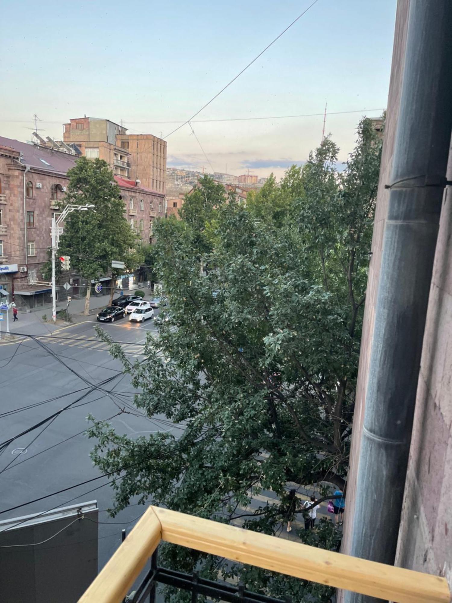 Yerevan Downtown Luxe Apartment Luaran gambar